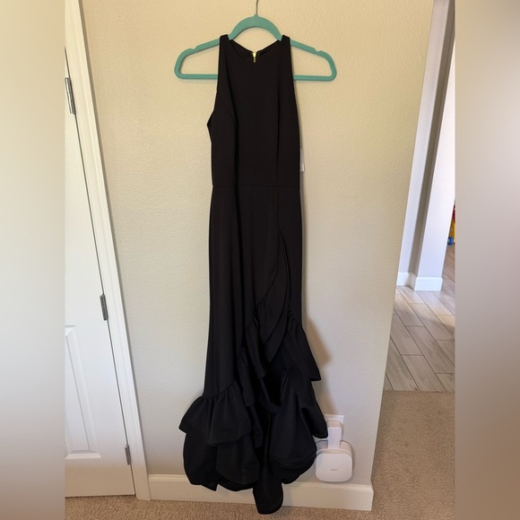 Betsy & Adam "ARIELLE" SCUBA Black CREPE RUFFLE SLIT GOWN size 2 - Picture 3 of 8
